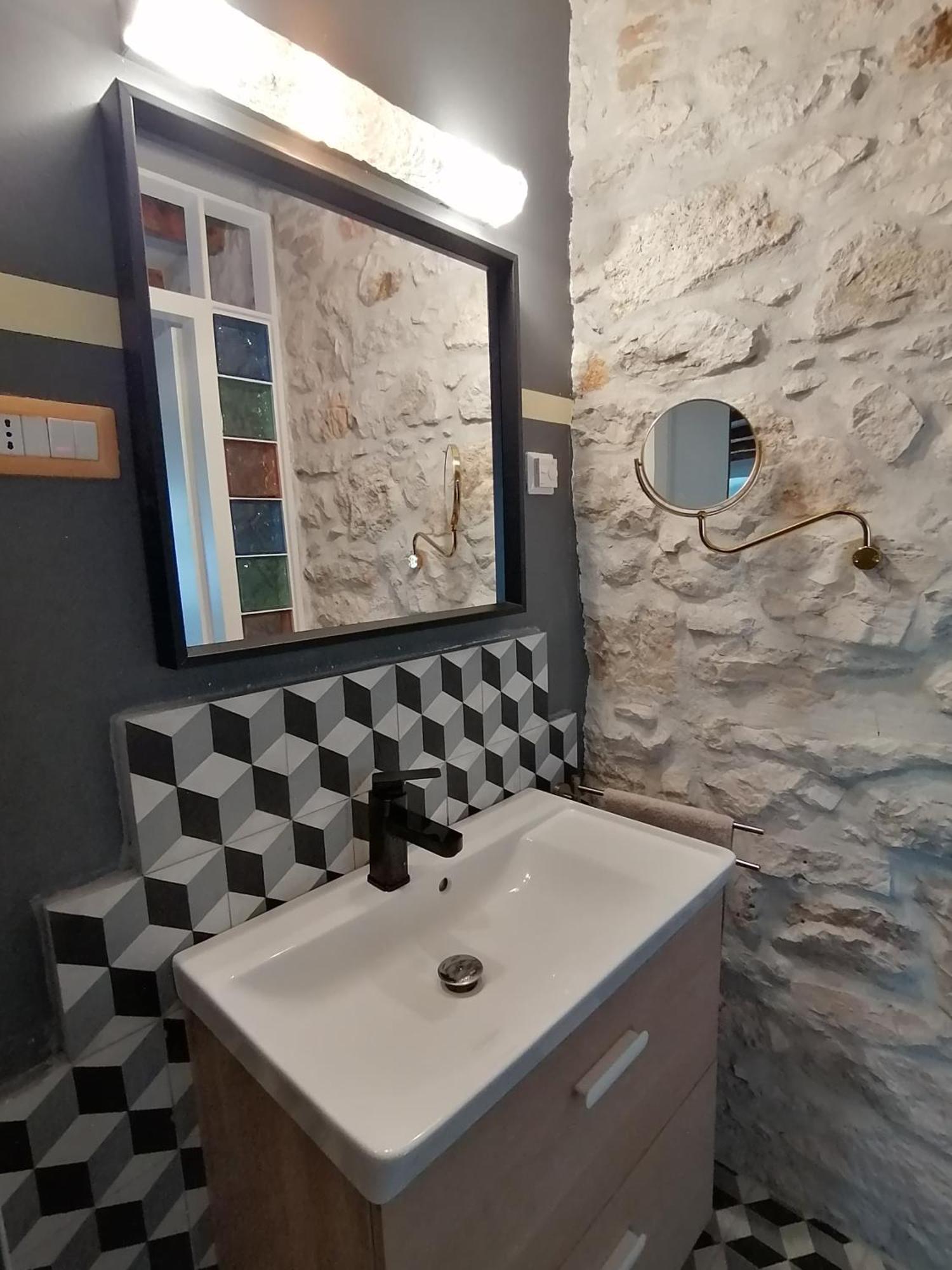 Glamour Apartment Sea View روفينج المظهر الخارجي الصورة